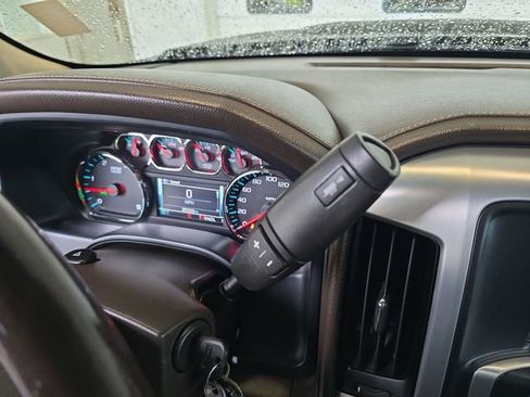 Certified 2018 GMC Sierra 3500 SLT image 19