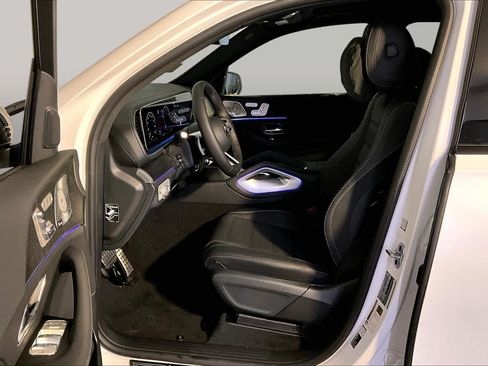 New 2026 Mercedes-Benz GLS 450 4MATIC image 13