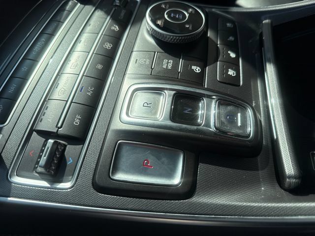 Used 2021 Hyundai Santa Fe Calligraphy AWD/4WD image 19