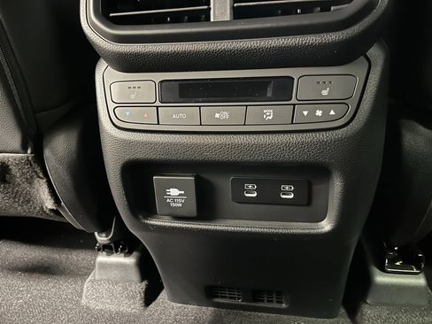 New 2026 Honda Pilot Black Edition image 26