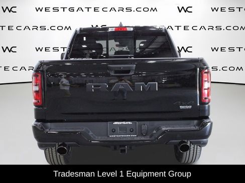 New 2026 RAM 1500 Express AWD/4WD image 4