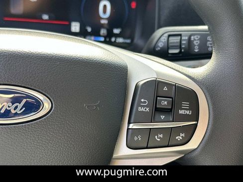 New 2026 Ford Explorer Active RWD image 25