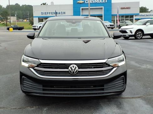 Used 2024 Volkswagen Jetta S FWD image 2