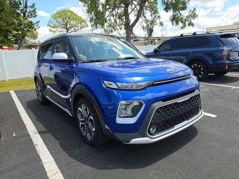 Certified 2021 Kia Soul X-Line FWD image 2