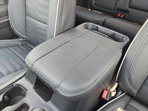 New 2026 GMC Sierra 1500 AT4X AWD/4WD image 32