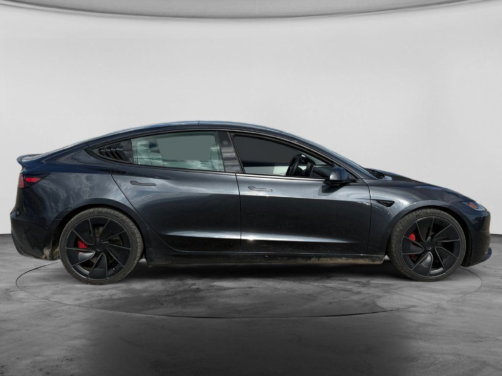 Used 2024 Tesla Model 3 Performance AWD/4WD image 9