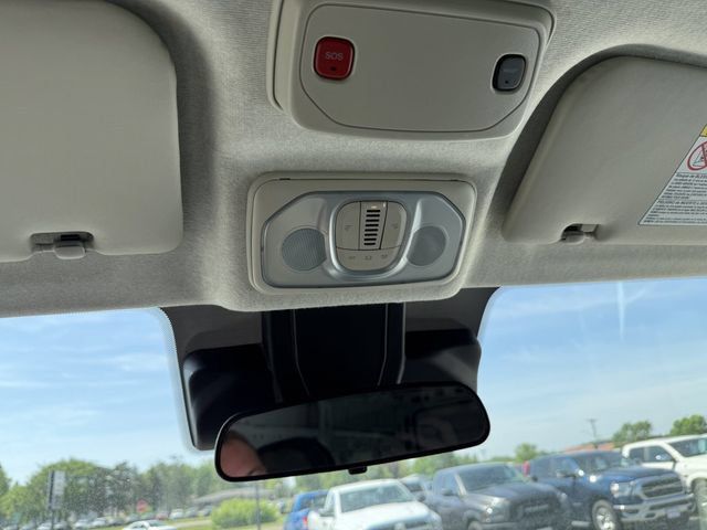 Used 2023 RAM ProMaster 2500 FWD image 32
