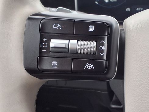 Used 2025 Hyundai Santa Fe Calligraphy image 27