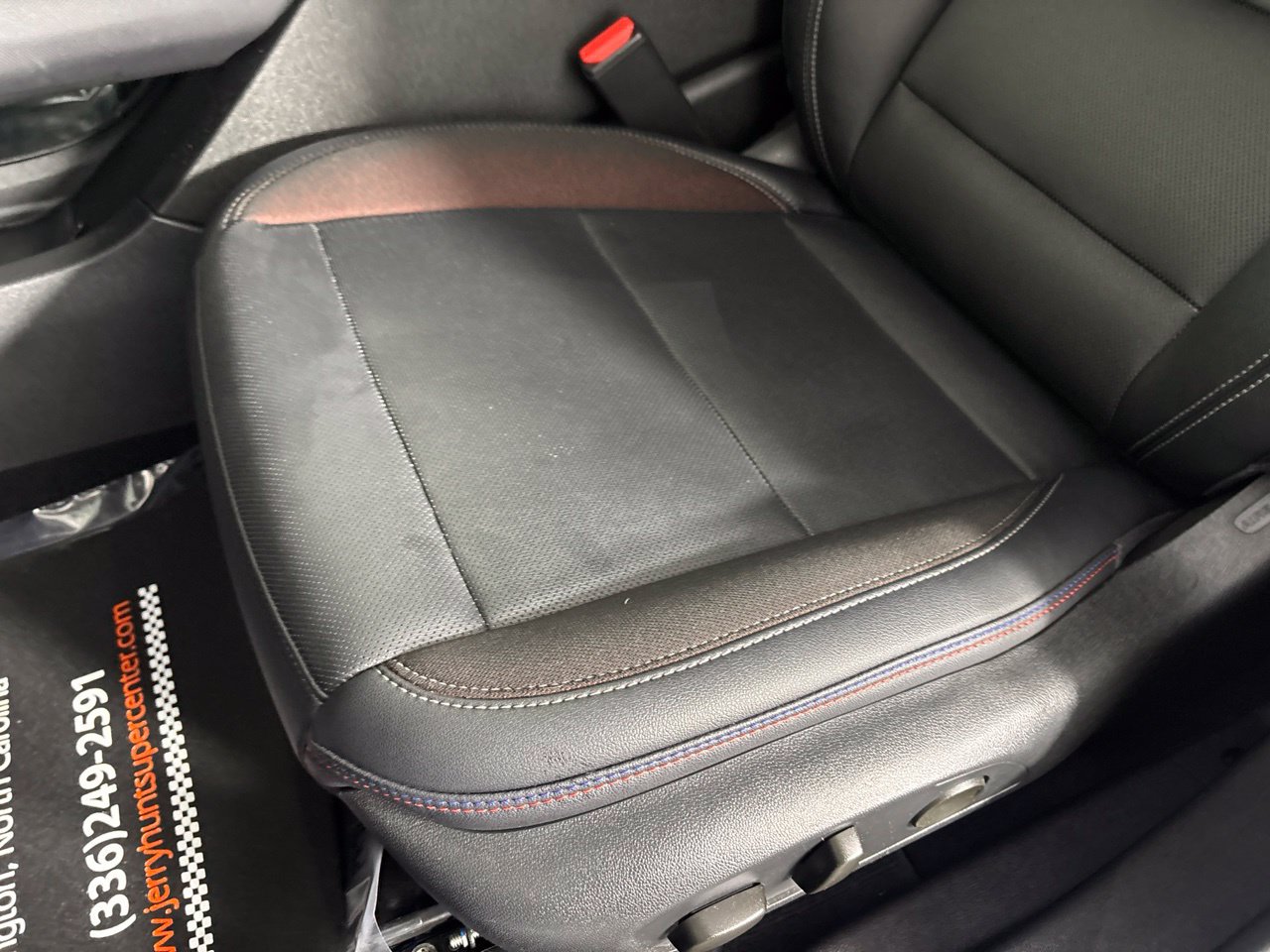 Used 2025 Chevrolet Equinox EV RS FWD image 11