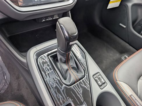 New 2025 Subaru Crosstrek 2.5i Limited w/ Popular Package #4A image 12