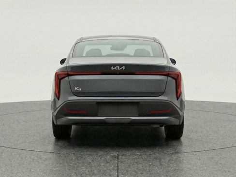 Used 2025 Kia K4 LXS image 7