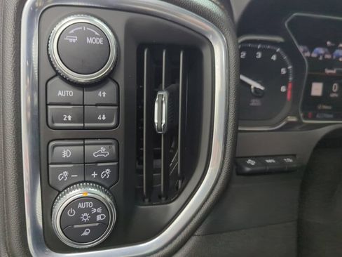 Used 2021 GMC Sierra 1500 AT4 w/ AT4 Premium Package AWD/4WD image 14