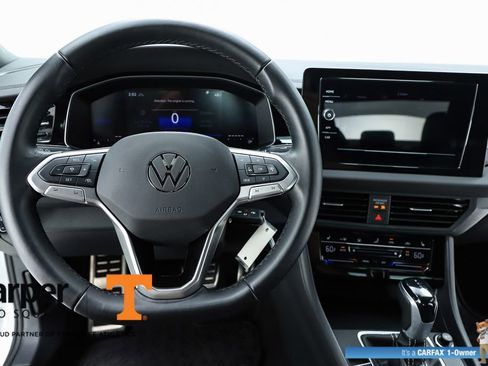 Used 2025 Volkswagen Jetta Sport image 56