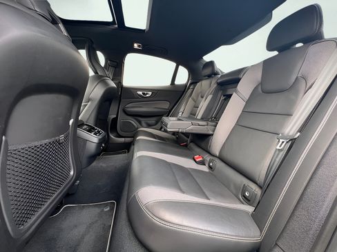 Used 2020 Volvo S60 T5 R-Design FWD image 20