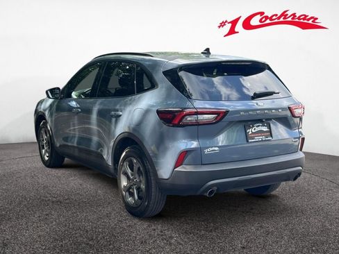 Used 2025 Ford Escape ST-Line w/ Cold Weather Package AWD/4WD image 10