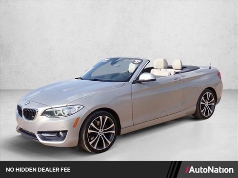 Used 2017 BMW 230i Convertible RWD image 1