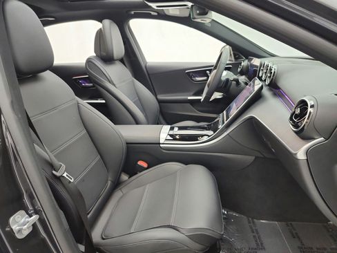Used 2024 Mercedes-Benz C 300 Sedan image 27