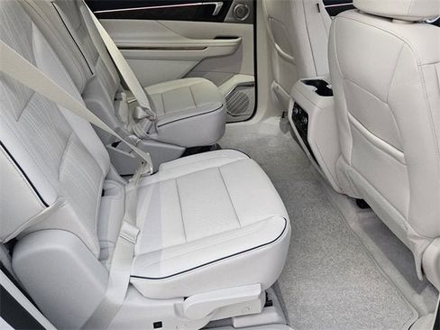 New 2026 Buick Enclave Avenir w/ Super Cruise Package image 15