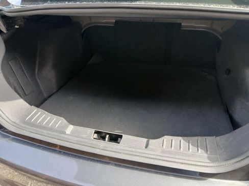 Used 2017 Ford Focus SE FWD image 14