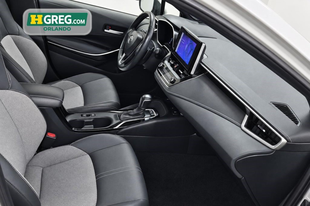 Used 2023 Toyota Corolla XSE FWD image 7