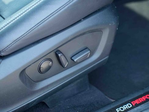 Used 2022 Ford Explorer ST w/ Equipment Group 401A AWD/4WD image 22