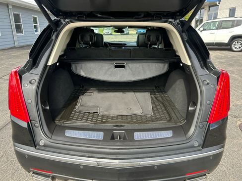 Used 2018 Cadillac XT5 Luxury w/ Driver Awareness Package FWD image 27