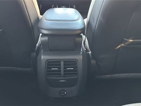 Used 2021 Ford Mustang Mach-E Premium image 24