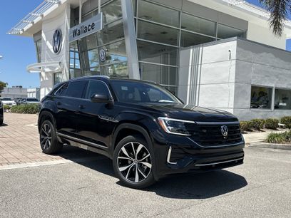 New 2025 Volkswagen Atlas Cross Sport SEL Premium R-Line