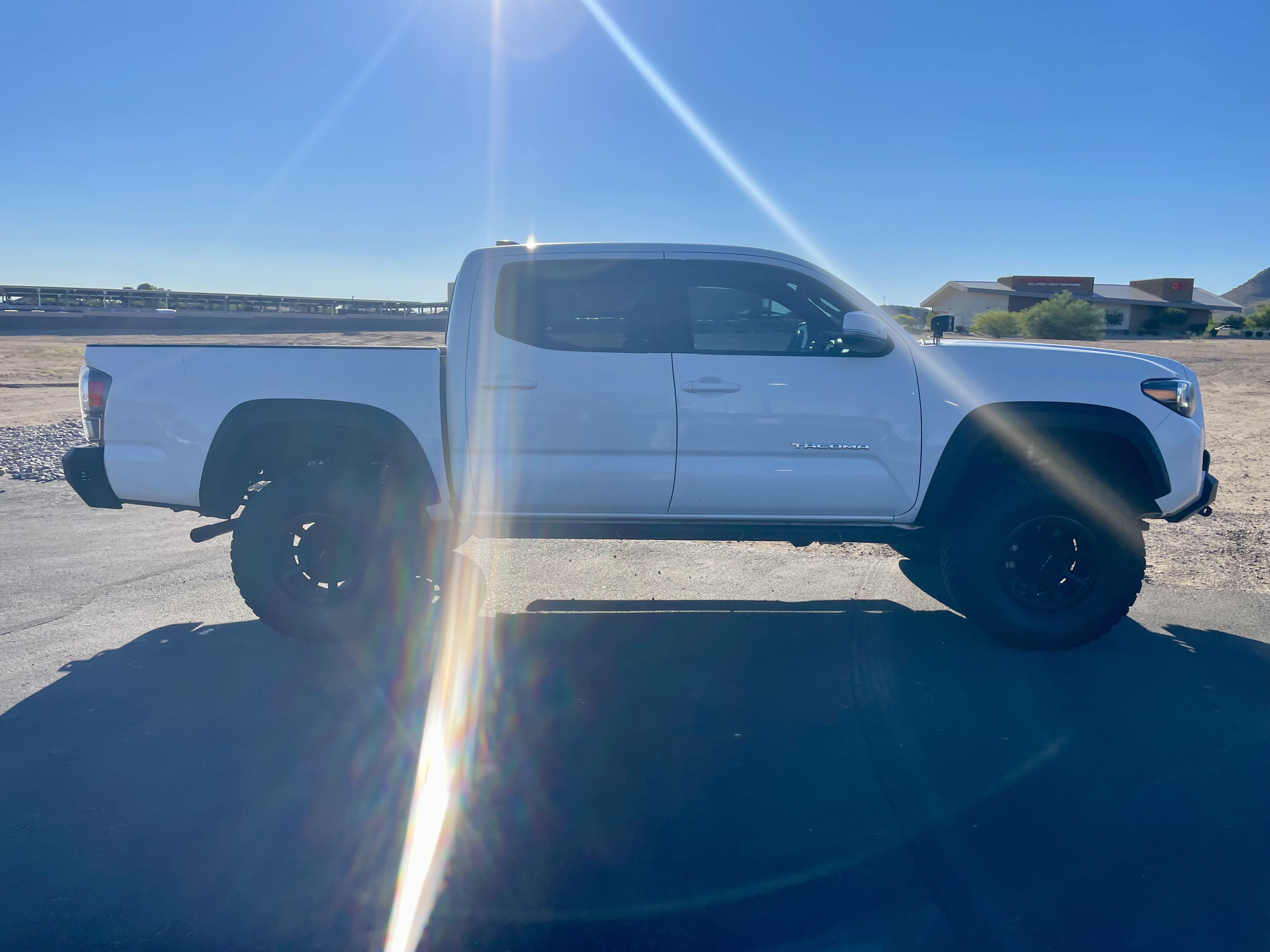 Used 2023 Toyota Tacoma TRD Off-Road AWD/4WD image 6
