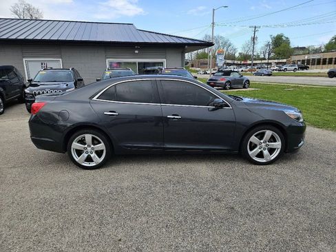 Used 2015 Chevrolet Malibu LTZ FWD image 4