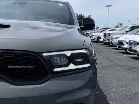 Certified 2023 Dodge Durango R/T AWD/4WD image 3