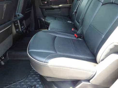 Used 2024 RAM 2500 Limited AWD/4WD image 33