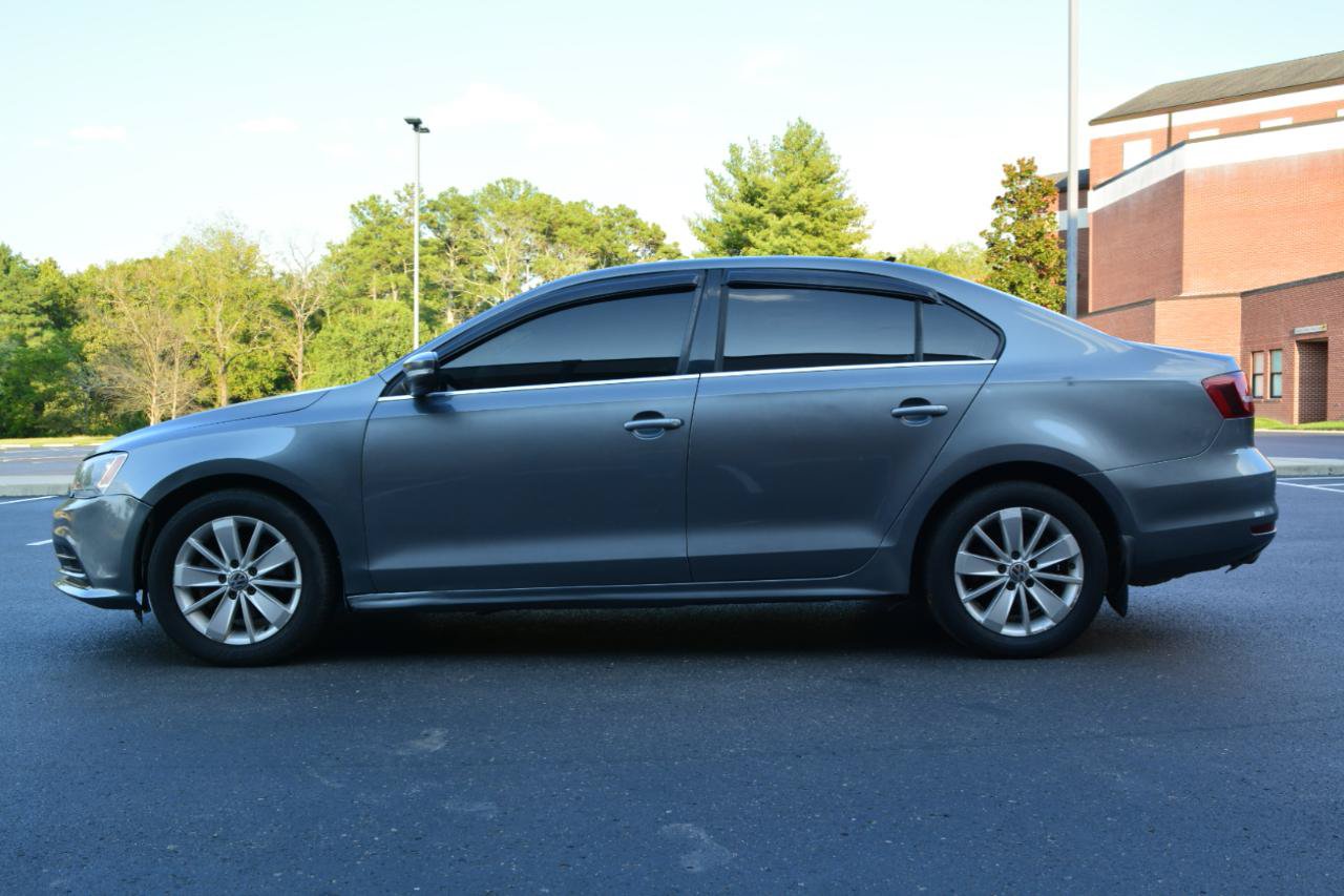 Used 2016 Volkswagen Jetta SE FWD image 8