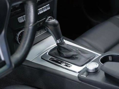 Used 2014 Mercedes-Benz C 250 Sedan image 18