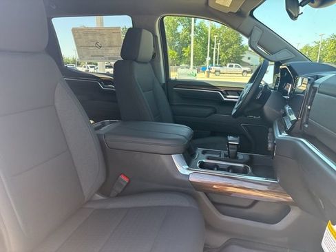 New 2026 Chevrolet Silverado 1500 LT AWD/4WD image 12