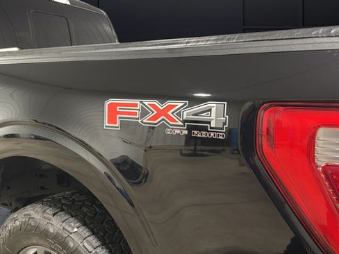 Used 2022 Ford F150 Lariat w/ Equipment Group 502A High AWD/4WD image 42