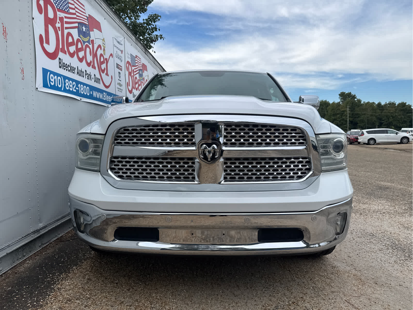 Used 2014 RAM 1500 Laramie w/ Convenience Group AWD/4WD image 5