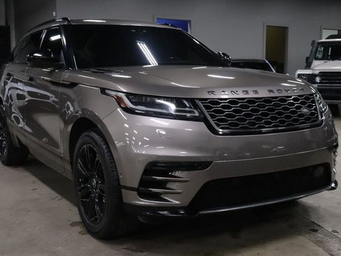 Used 2019 Land Rover Range Rover Velar R-Dynamic SE image 7