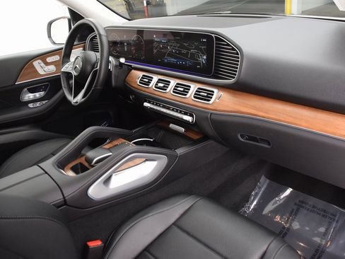 Used 2025 Mercedes-Benz GLE 350 4MATIC image 14