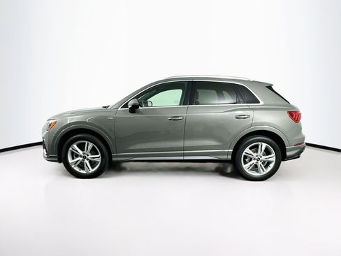 Used 2022 Audi Q3 2.0T Premium w/ Convenience Package AWD/4WD image 4