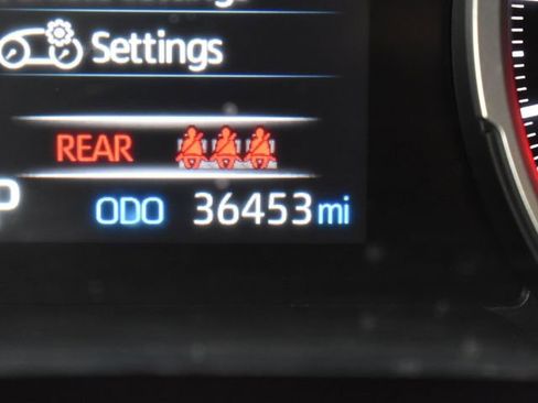 Used 2022 Toyota RAV4 LE FWD image 14