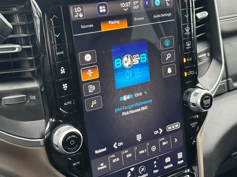 Used 2024 RAM 2500 Laramie image 17