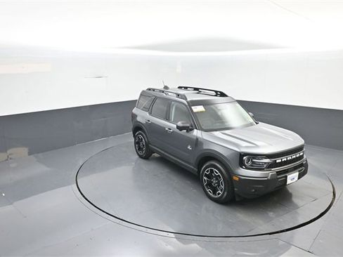 Certified 2025 Ford Bronco Sport Outer Banks w/ Outer Banks Tech Package+ image 19