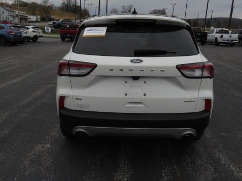 Certified 2022 Ford Escape SE w/ Convenience Package image 15