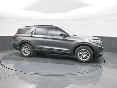 New 2026 Ford Explorer Active image 11