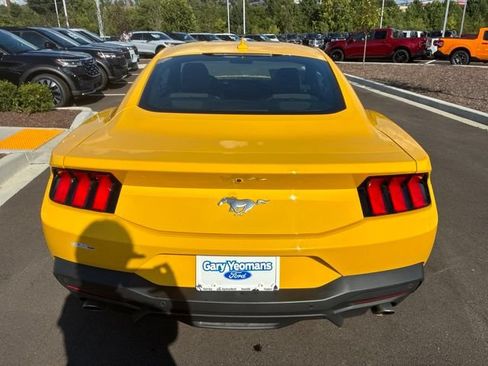 Used 2024 Ford Mustang Coupe RWD image 6