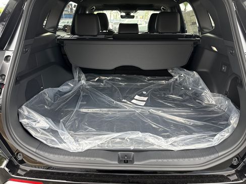 New 2026 Toyota RAV4 XSE AWD/4WD image 10