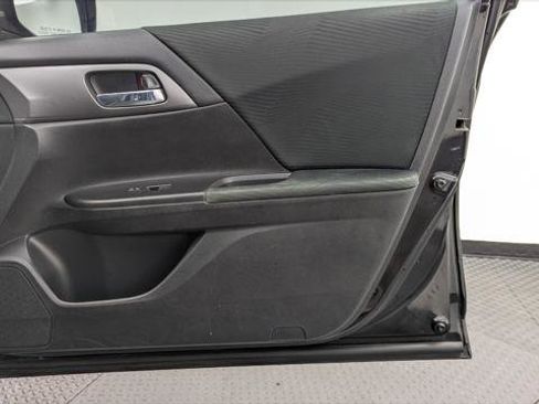 Used 2014 Honda Accord LX image 22