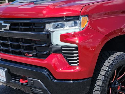 Used 2024 Chevrolet Silverado 1500 LT Trail Boss AWD/4WD image 8