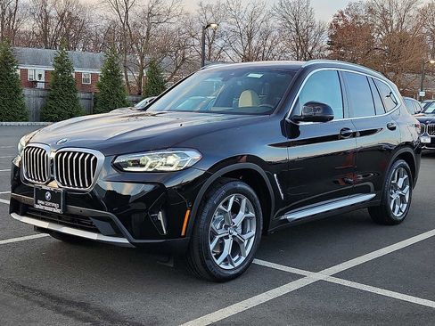 Certified 2023 BMW X3 xDrive30i w/ Premium Package image 3